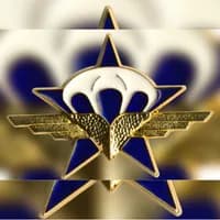 Photo de la chanson Régiment de rapaces (Hymne du 1er RCP)