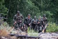 Photo de la chanson Les chasseurs du Bataillon de choc